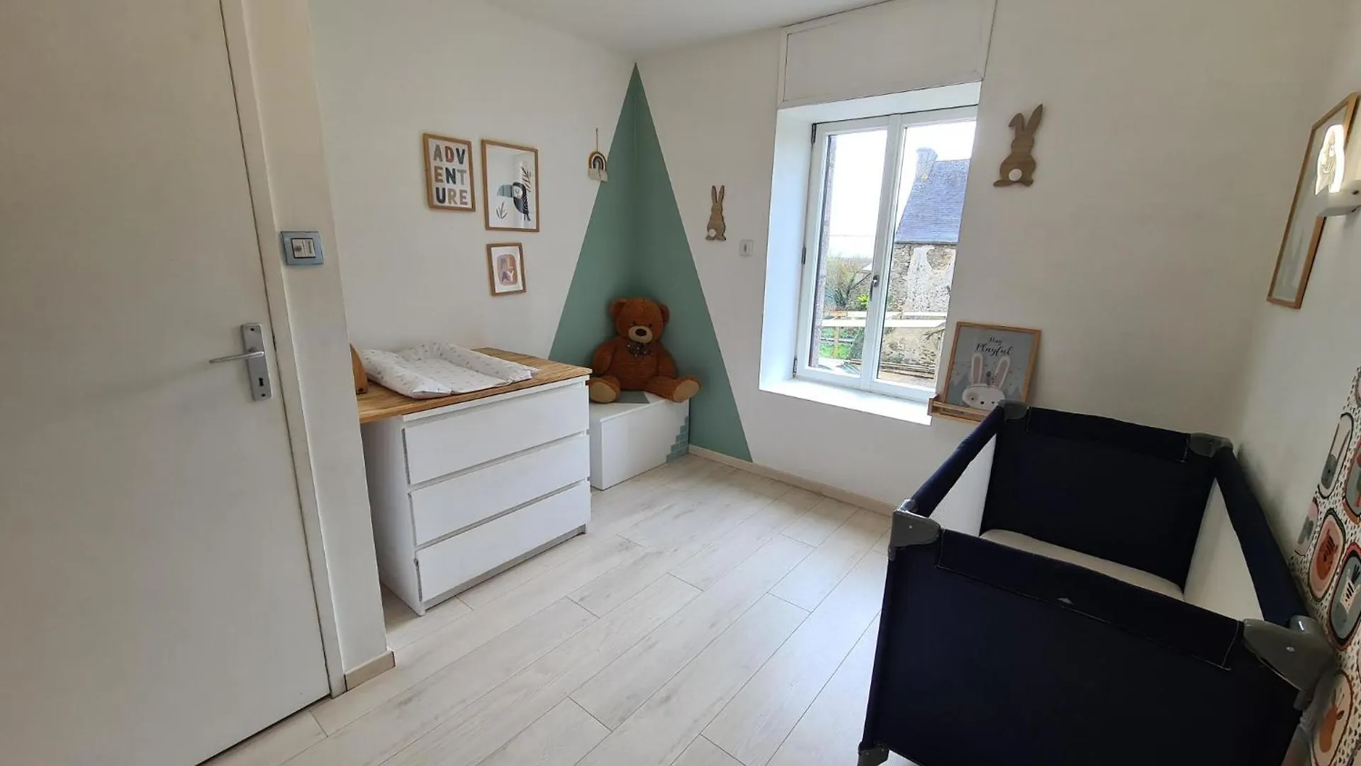 Holiday home Grande Maison Champetre A 2 Min De La Voie Express Landivisiau France